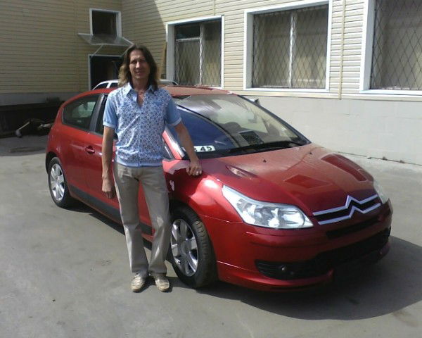 Владимир Белов