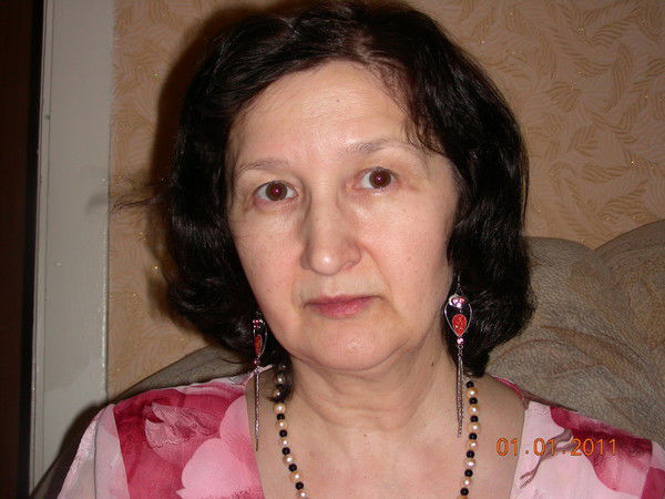 Наташа Симакова