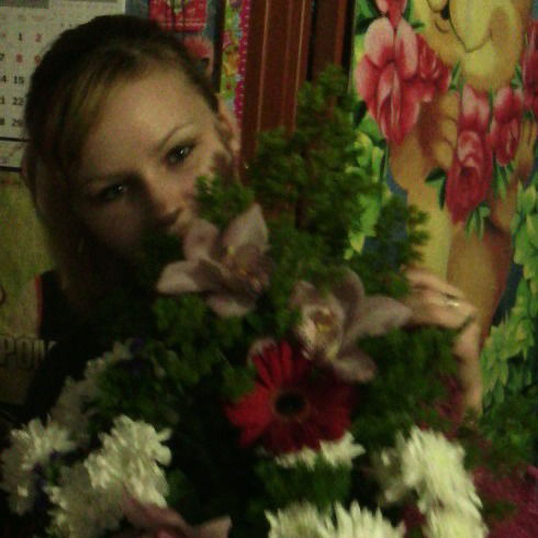 Elena Ашуватова