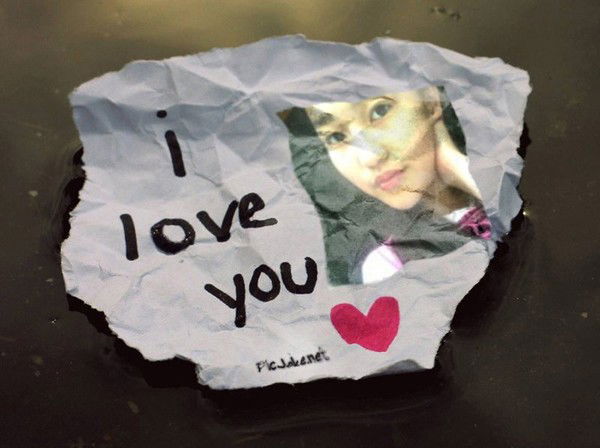 Devo4Ka Iz Kenbi \-\-\\