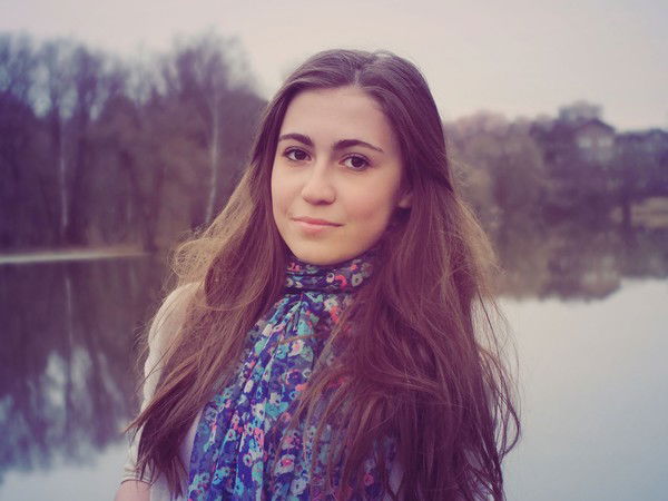 Оля Вострикова