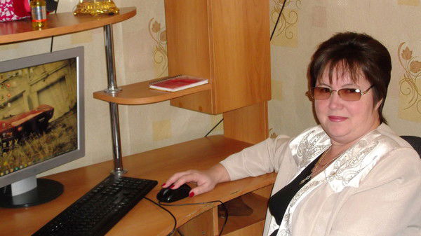 Елена Стукалова