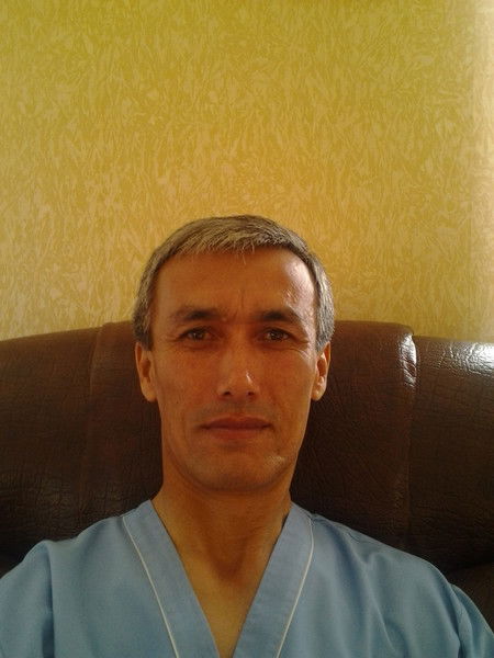 Джумахон Баротов