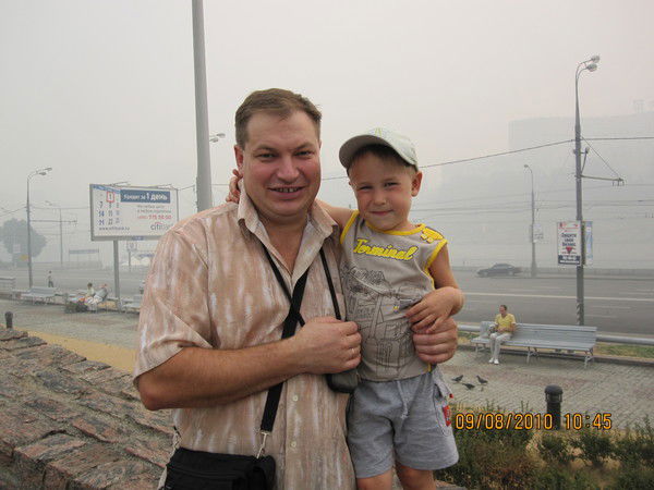 Неизвестно Неизвестно