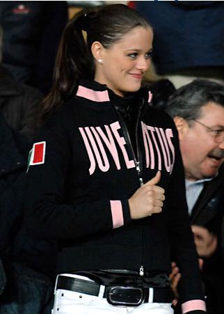 Тася Иванова