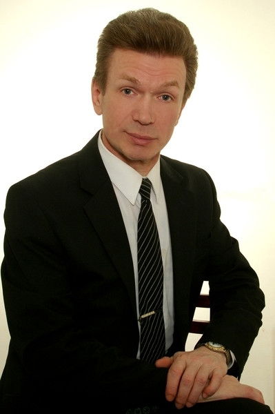 Сергей Ларионов