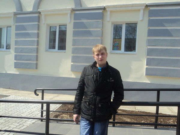 Роман Роман