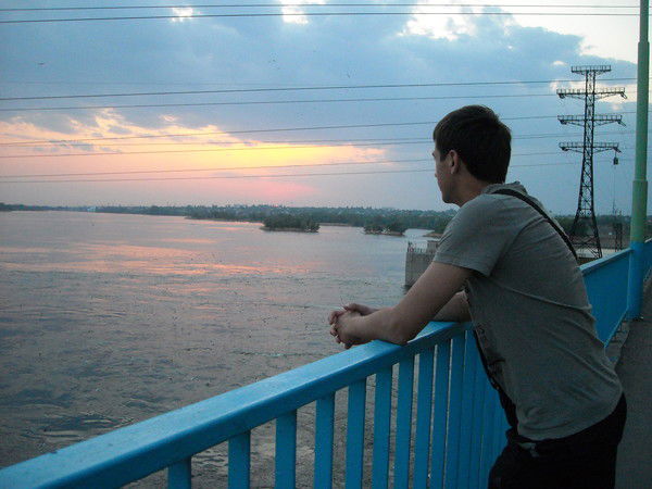 Александр Бондаренко