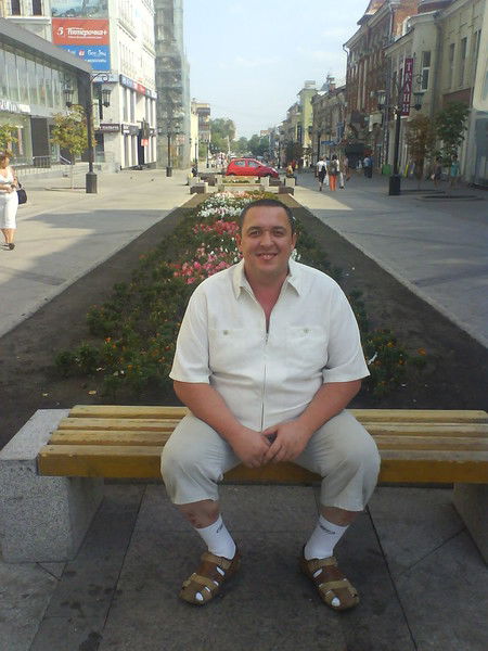 Олег Волков