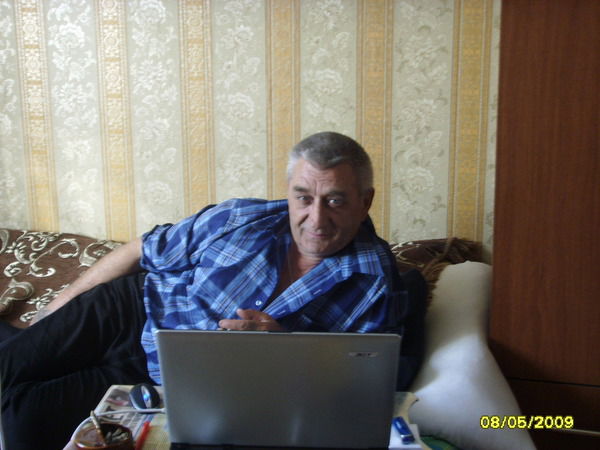 Петр Духоборов