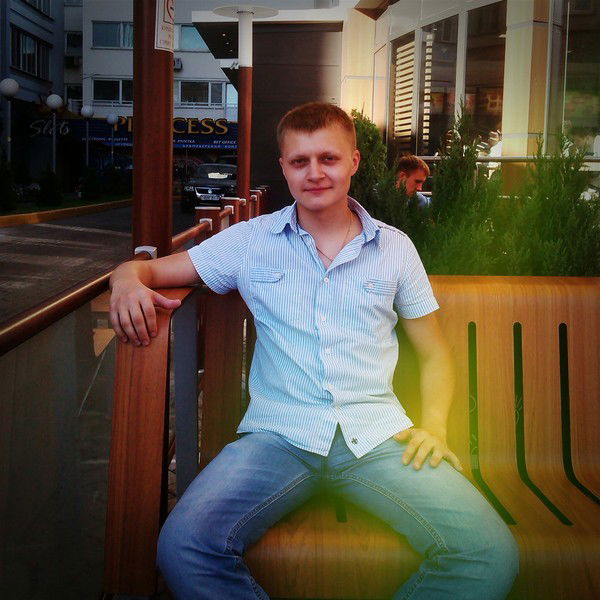 Артём Константинов