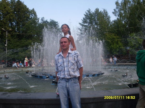 Дмитрий Деженин