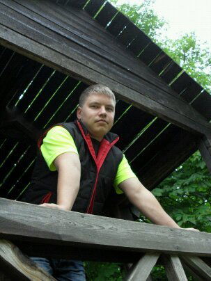 Михаил Иванов