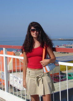 Елена Елена