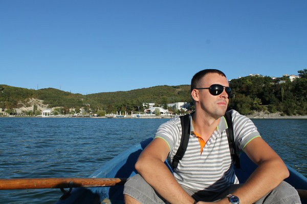 Виктор Расторгуев