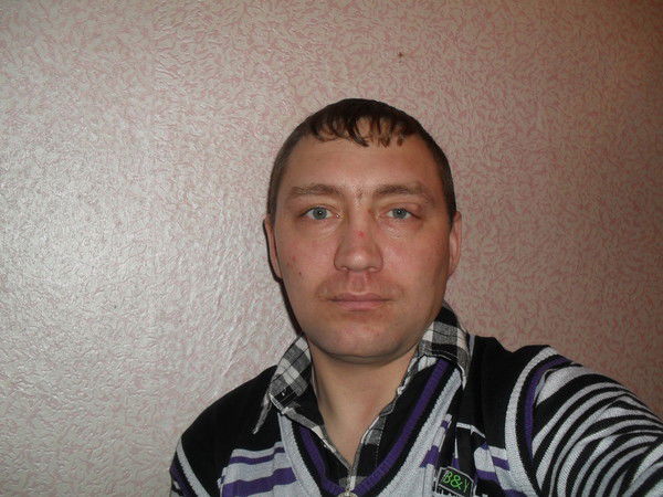 Олег Мамонов