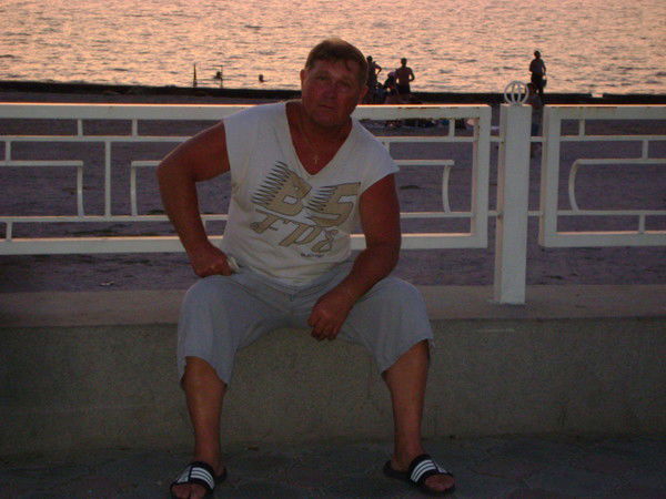 Юрий Тарасов