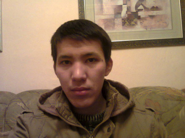 Нариман Садвокасов