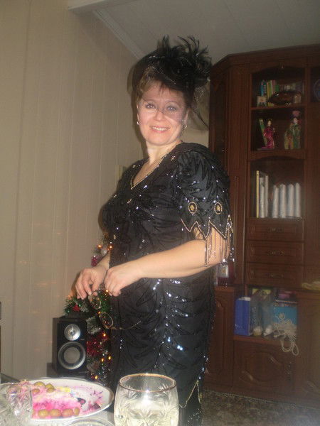 Лариса Репухова