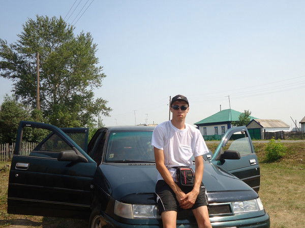 Павел Денисов