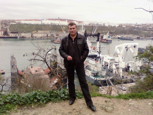 Олег Тарасенко