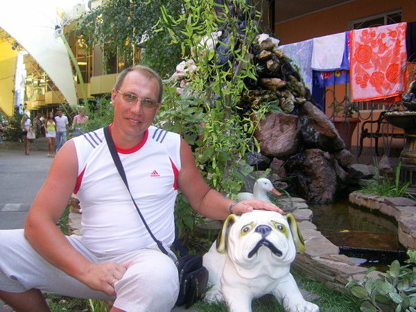 Алексей Золотов