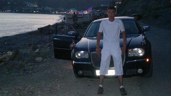 Денис Музыченко