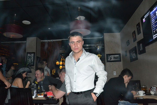 Максим Сафронов