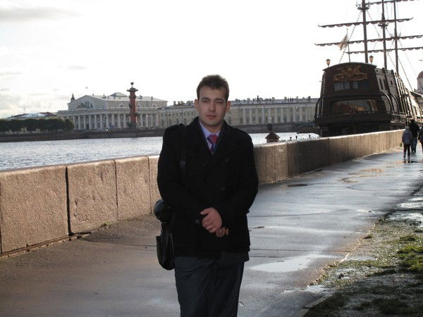 Дмитрий Савин