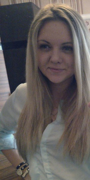 Юля Печегузова