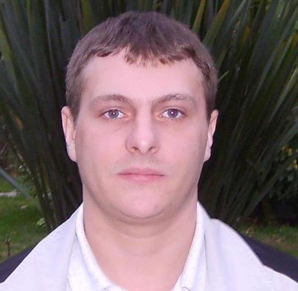 Неизвестно Неизвестно