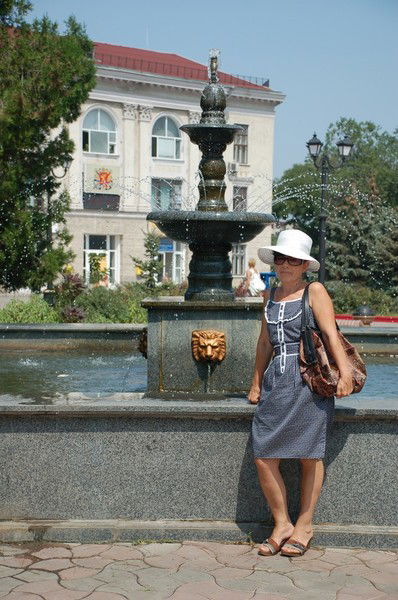 Лариса Кобзарь