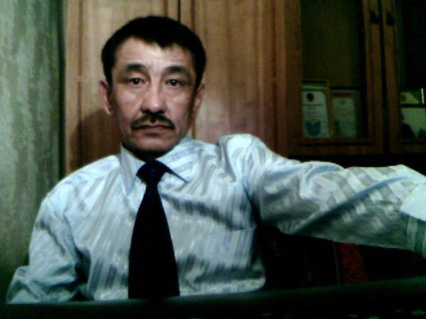 Мурат Алеуов