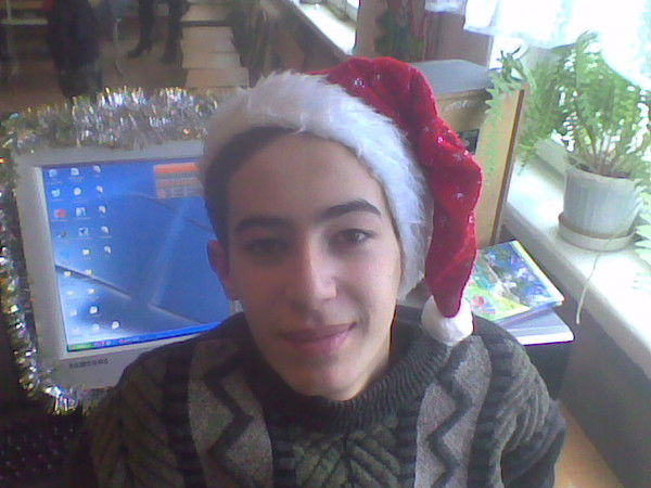 Ленур Умеров