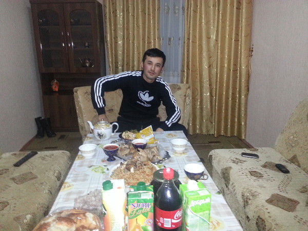 Абдуразок Каюмов