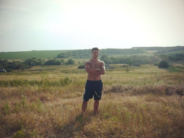 Олег Сотников