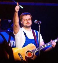 Женя Александров