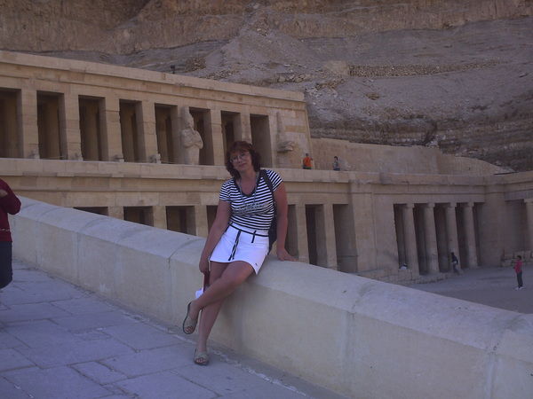 Нелли Орлова