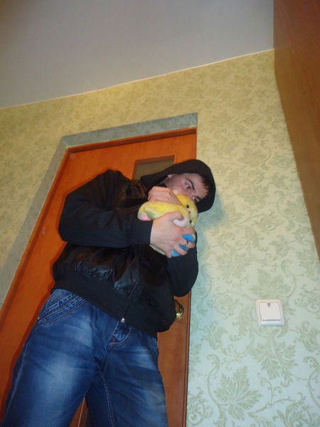 Анатолий Иванов