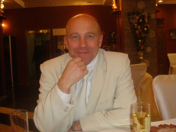 Владимир Тихонов