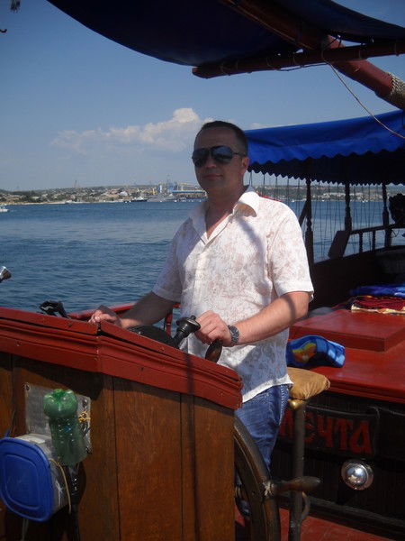 Дмитрий Онищенко