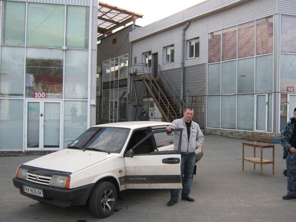 Игорь Безденежных