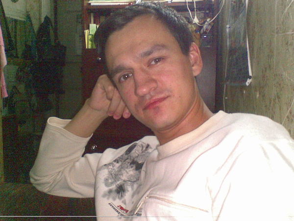 Александр Иванов