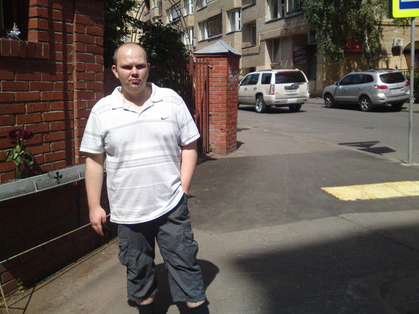 Денис Акулинин