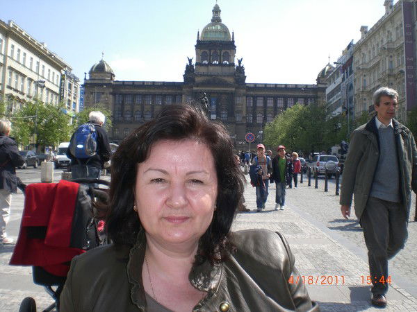 Лариса Глубокова