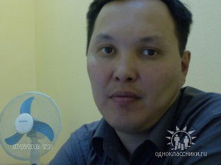 Александр Николаев