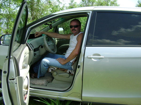 Юра Книженцев