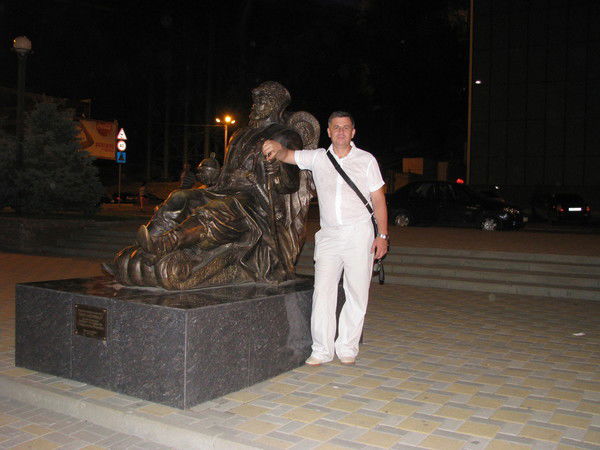 Геннадий Добрынин