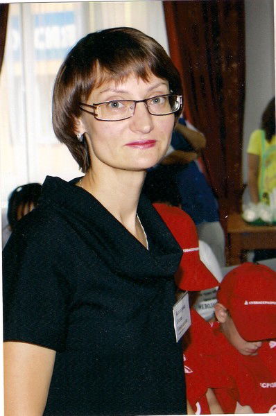 Елена Белозерова