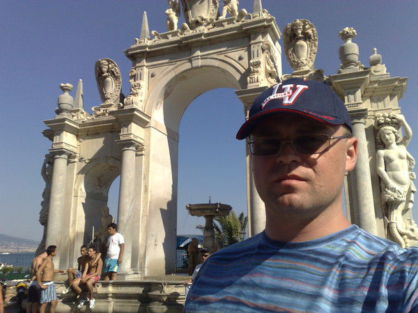 Анатолий Гревцев